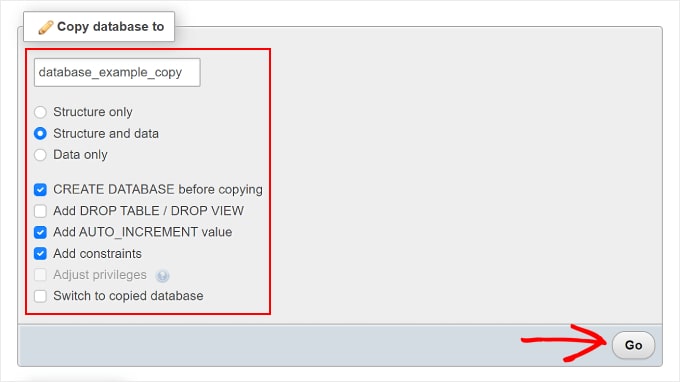 phpMyAdmin 上的“将数据库复制到”部分 phpMyAdmin 上的“将数据库复制到”部分