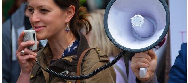 用哪个推广软件能挣更多的钱？